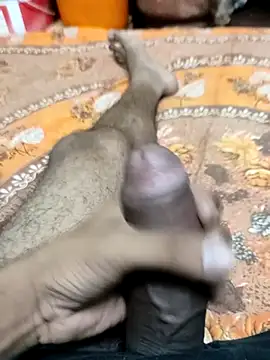 Snapshot of Yashkumar_0697 chatting on February 23, 2025, 8:33 pm Yashkumar 0697 online show from February 23, 2025, 8:33 pm