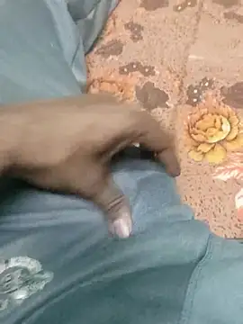 Snapshot of Yashkumar_0697 chatting on March 4, 2025, 6:07 pm Yashkumar 0697 online show from March 4, 2025, 6:07 pm