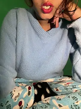 shnaz 1 online show from December 16, 2025, 5:07 pm