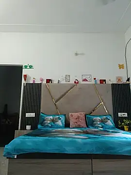 shnaz 1 online show from July 2, 2026, 3:23 am