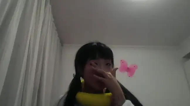 Snapshot of vi-vi-11 chatting on February 25, 2025, 1:06 pm vi-vi-11 online show from February 25, 2025, 1:06 pm