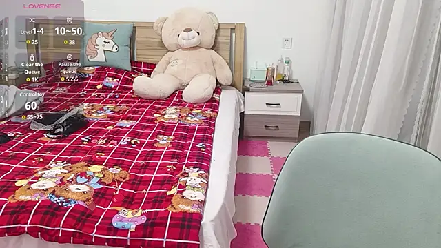 Snapshot of vi-vi-11 chatting on March 4, 2025, 2:10 pm vi-vi-11 online show from March 4, 2025, 2:10 pm