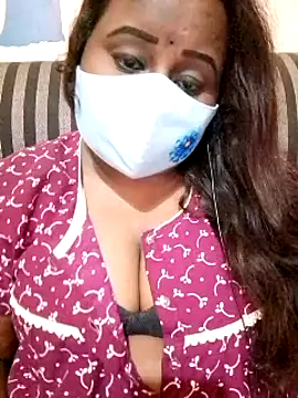 Snapshot of dolly_telugu01 chatting on February 27, 2025, 9:14 pm dolly telugu01 online show from February 27, 2025, 9:14 pm