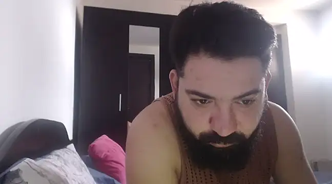 Snapshot of Armand66_ chatting on February 6, 2025, 8:50 am Armand66  online show from February 6, 2025, 8:50 am