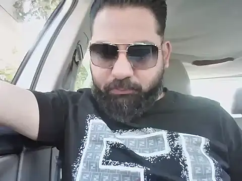 Snapshot of Armand66_ chatting on September 24, 2025, 8:50 am Armand66  online show from September 24, 2025, 8:50 am