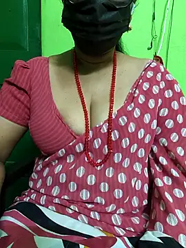 Snapshot of niiveditha chatting on March 2, 2025, 12:01 pm niiveditha online show from March 2, 2025, 12:01 pm