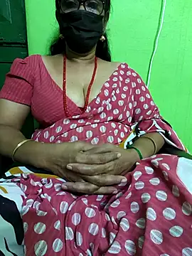 Snapshot of niiveditha chatting on March 2, 2025, 6:08 pm niiveditha online show from March 2, 2025, 6:08 pm