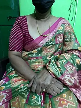 Snapshot of niiveditha chatting on March 16, 2025, 5:36 am niiveditha online show from March 16, 2025, 5:36 am