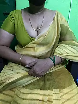 Snapshot of niiveditha chatting on March 18, 2025, 2:04 pm niiveditha online show from March 18, 2025, 2:04 pm