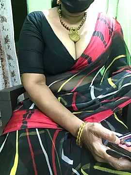 niiveditha online show from November 15, 2025, 11:07 am