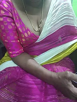 niiveditha online show from December 14, 2025, 1:33 am