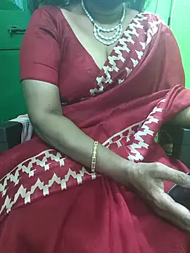 niiveditha online show from December 15, 2025, 3:27 pm