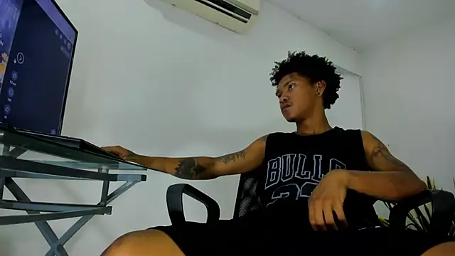 Snapshot of blackdirty420 chatting on March 15, 2025, 3:37 pm blackdirty420 online show from March 15, 2025, 3:37 pm