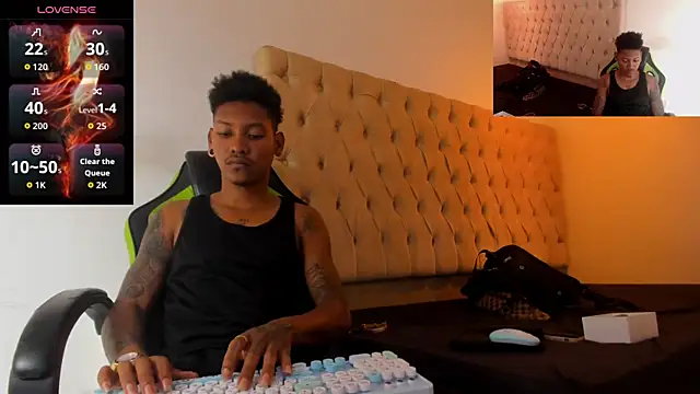 Snapshot of blackdirty420 chatting on October 1, 2025, 9:10 pm blackdirty420 online show from October 1, 2025, 9:10 pm