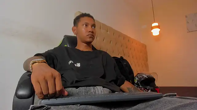 Snapshot of blackdirty420 chatting on November 15, 2025, 7:54 pm blackdirty420 online show from November 15, 2025, 7:54 pm