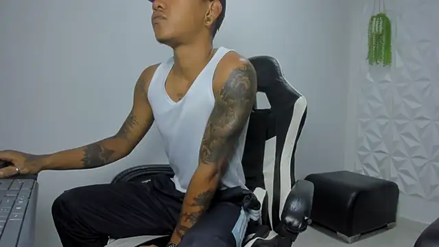 Snapshot of blackdirty420 chatting on January 16, 2026, 1:48 pm blackdirty420 online show from January 16, 2026, 1:48 pm