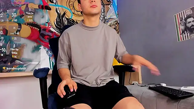 Snapshot of Sebastian_Phoenix chatting on March 8, 2025, 3:17 am Sebastian Phoenix online show from March 8, 2025, 3:17 am