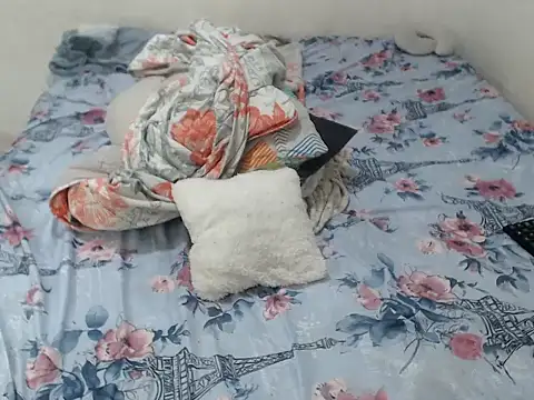 Girltattos online show from February 26, 2026, 4:50 pm