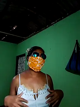 chutiaunty online show from August 9, 2026, 8:19 am