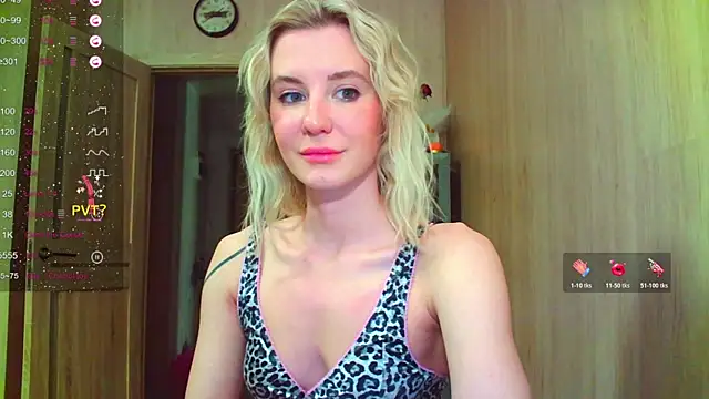 Caramel piegirl online show from April 11, 2026, 10:03 pm