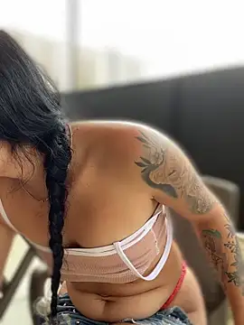 Dulce  Boyd online show from March 21, 2025, 4:51 pm