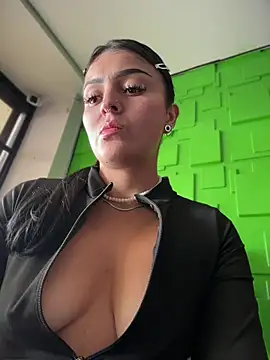 Dulce  Boyd online show from April 9, 2026, 2:44 pm