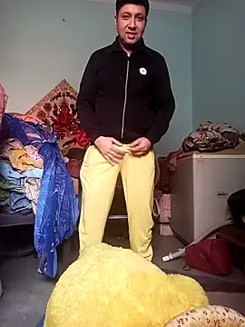 Snapshot of innocentboy1987 chatting on November 20, 2025, 6:13 am innocentboy1987 online show from November 20, 2025, 6:13 am