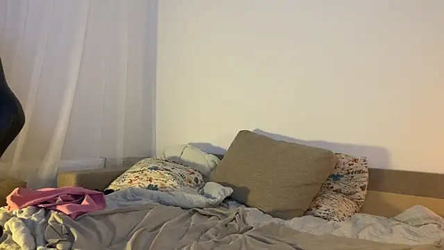 Sabrinaanddaniel online show from February 21, 2025, 3:23 am