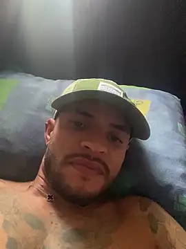 ErikMonstro 10 online show from February 8, 2025, 3:42 pm