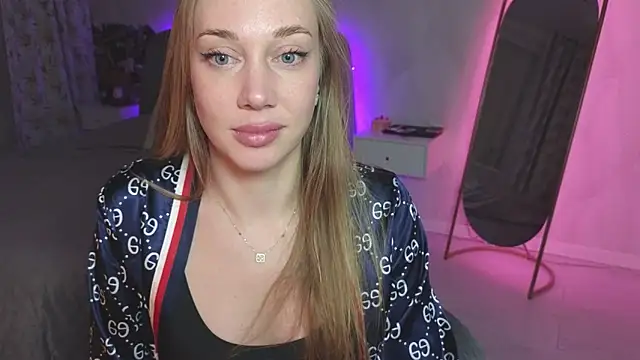 Snapshot of Engel_13 chatting on January 18, 2026, 8:01 pm Engel 13 online show from January 18, 2026, 8:01 pm