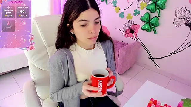 Isabela Fiorelli online show from March 15, 2026, 1:17 pm