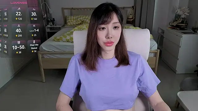 joycemilka online show from October 30, 2025, 7:43 am