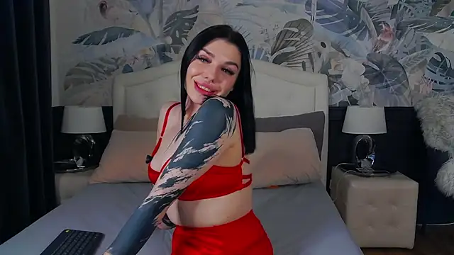 MaeveMoon online show from October 5, 2025, 4:16 pm