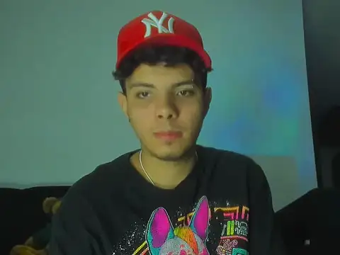 Snapshot of Alessandro_1610 chatting on February 21, 2026, 5:52 am Alessandro 1610 online show from February 21, 2026, 5:52 am