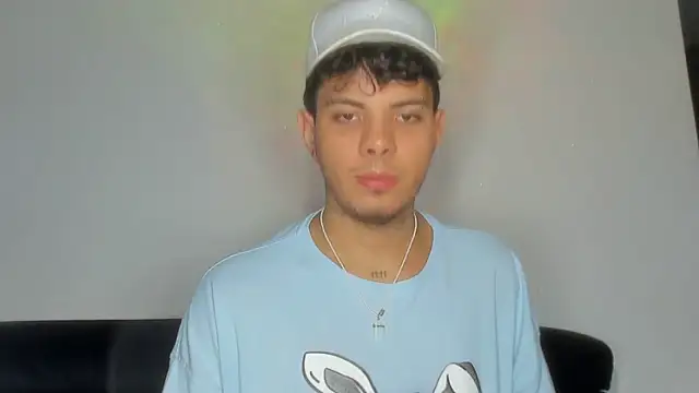 Snapshot of Alessandro_1610 chatting on February 22, 2026, 5:08 am Alessandro 1610 online show from February 22, 2026, 5:08 am