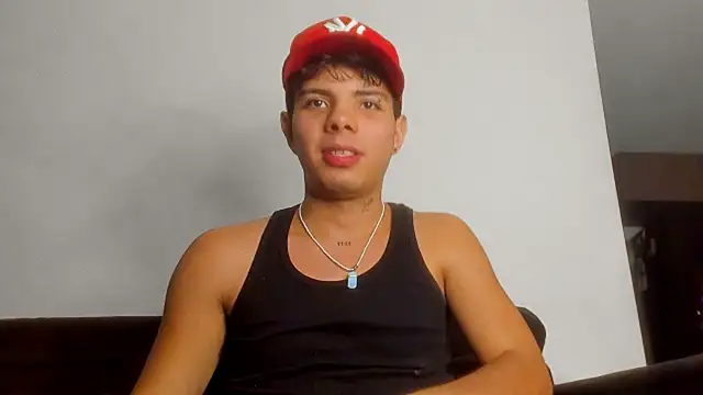 Snapshot of Alessandro_1610 chatting on February 26, 2026, 6:12 am Alessandro 1610 online show from February 26, 2026, 6:12 am