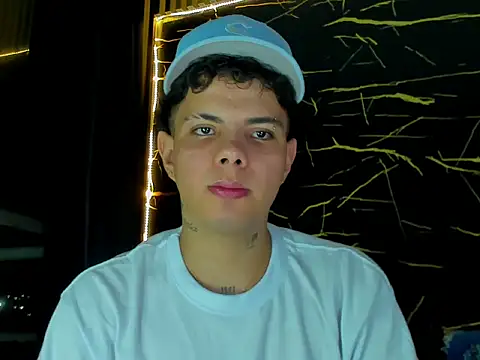 Alessandro 1610 online show from July 17, 2026, 3:24 am