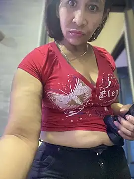 Snapshot of Carola-Ross chatting on March 19, 2025, 5:19 am Carola-Ross online show from March 19, 2025, 5:19 am