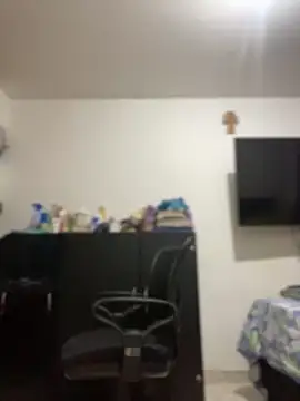 Snapshot of Carola-Ross chatting on November 16, 2025, 5:18 pm Carola-Ross online show from November 16, 2025, 5:18 pm