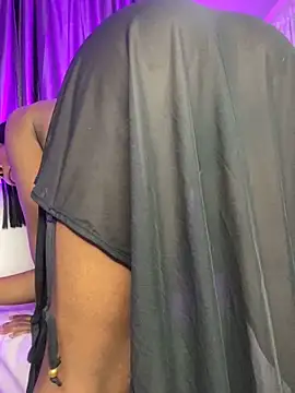 Snapshot of blackgril12 chatting on February 20, 2025, 1:25 am blackgril12 online show from February 20, 2025, 1:25 am