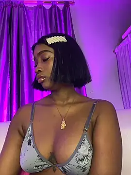 Snapshot of blackgril12 chatting on February 21, 2025, 2:17 am blackgril12 online show from February 21, 2025, 2:17 am