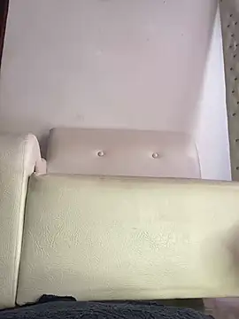 Snapshot of blackgril12 chatting on February 21, 2025, 5:20 pm blackgril12 online show from February 21, 2025, 5:20 pm