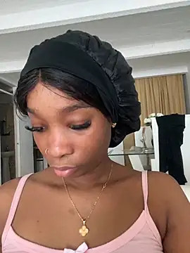 Snapshot of blackgril12 chatting on October 2, 2025, 12:45 pm blackgril12 online show from October 2, 2025, 12:45 pm