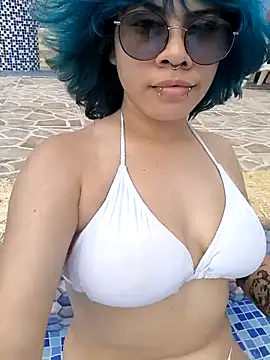 Valery Nicolle 18 online show from September 21, 2025, 6:20 pm