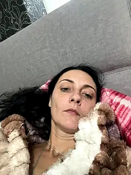 Miroslava1247 online show from November 16, 2025, 12:55 pm