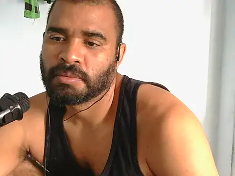 Snapshot of YOX22 chatting on July 28, 2026, 1:21 pm YOX22 online show from July 28, 2026, 1:21 pm