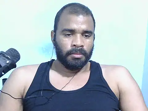 Snapshot of YOX22 chatting on August 7, 2026, 12:01 am YOX22 online show from August 7, 2026, 12:01 am