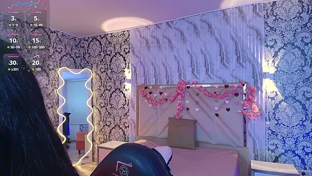 Gaby tay1 online show from May 27, 2026, 12:13 pm
