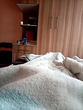 Snapshot of Cumboy2567 chatting on October 27, 2025, 4:27 am Cumboy2567 online show from October 27, 2025, 4:27 am