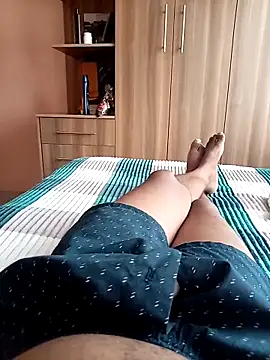 Snapshot of Cumboy2567 chatting on November 3, 2025, 1:23 pm Cumboy2567 online show from November 3, 2025, 1:23 pm